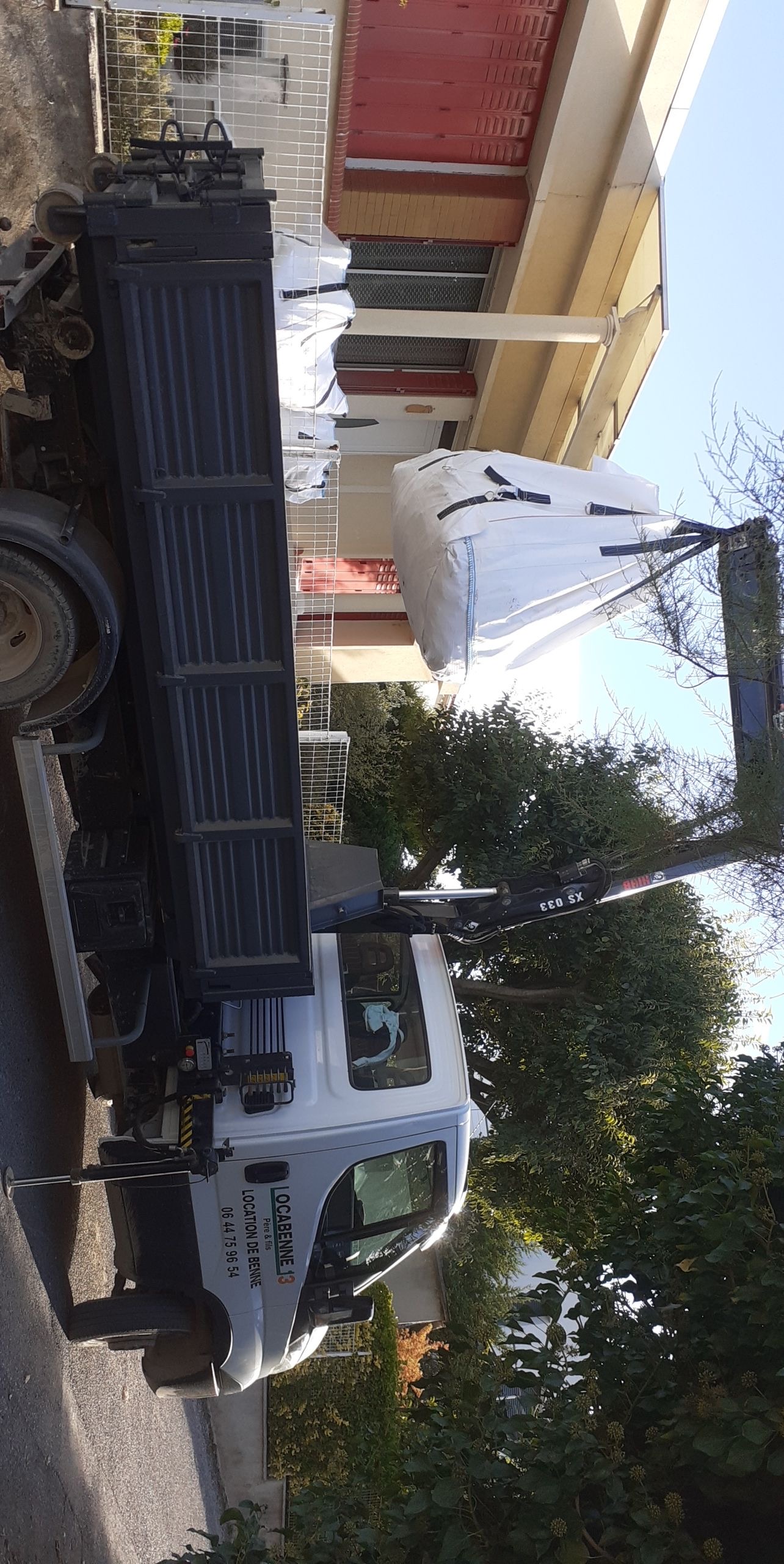 Mercedes 1114 kiper  à Marseille